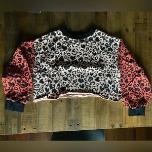 Beach Riot Cropped Leopard Print Sweat Shirt
